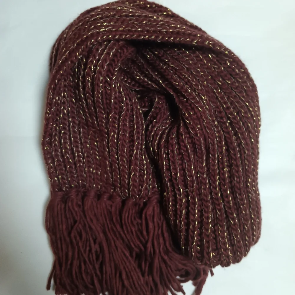 Melrose and Market  Knit Scarf with Fringe In Burgundy And Gold Metallic